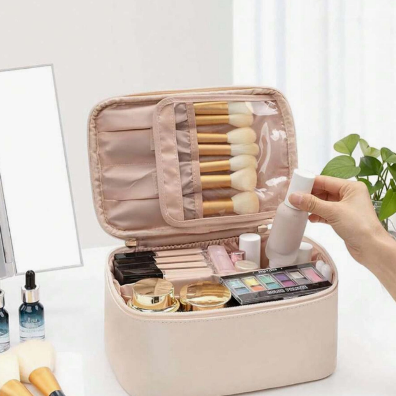 New Women's Cosmetic Bag Portable Storage Bag, Makeup Bag Travel Organizer Essentials Toiletry Bags
